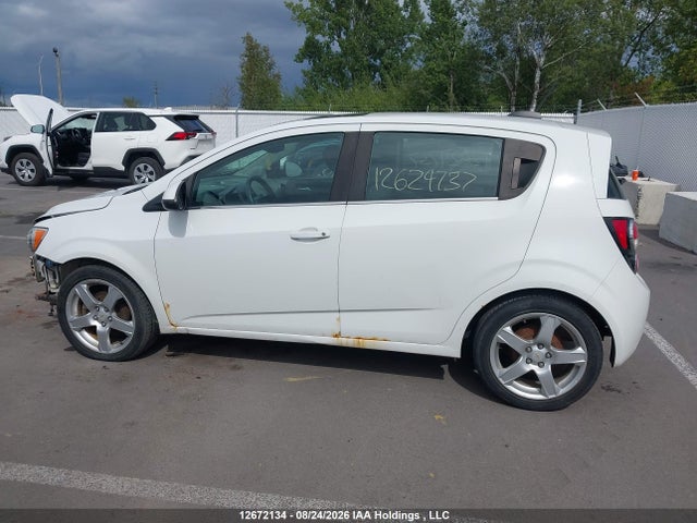 1G1JC6SH5F4182726 Chevrolet Sonic Lt Auto/lt Manual