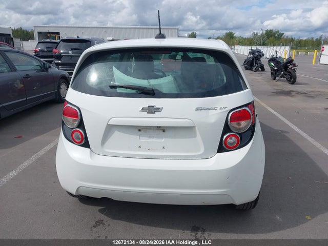 1G1JC6SH5F4182726 Chevrolet Sonic Lt Auto/lt Manual