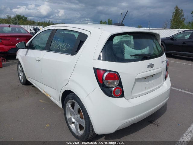 1G1JC6SH5F4182726 Chevrolet Sonic Lt Auto/lt Manual