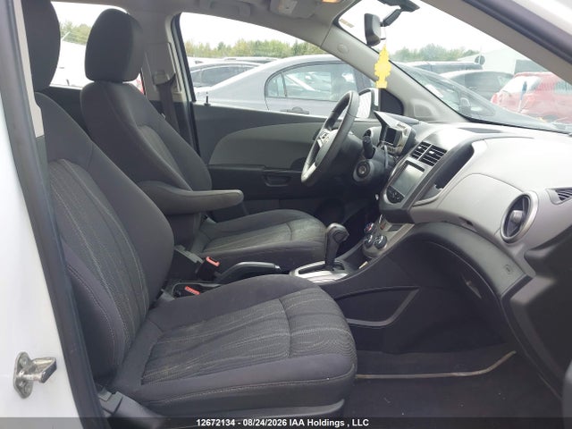 1G1JC6SH5F4182726 Chevrolet Sonic Lt Auto/lt Manual