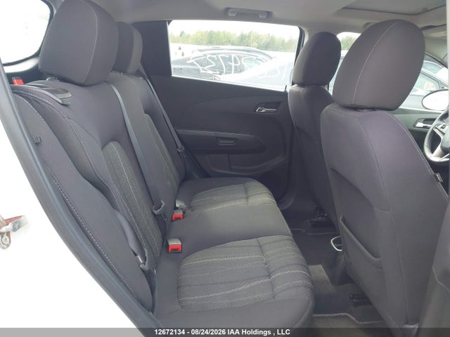 1G1JC6SH5F4182726 Chevrolet Sonic Lt Auto/lt Manual