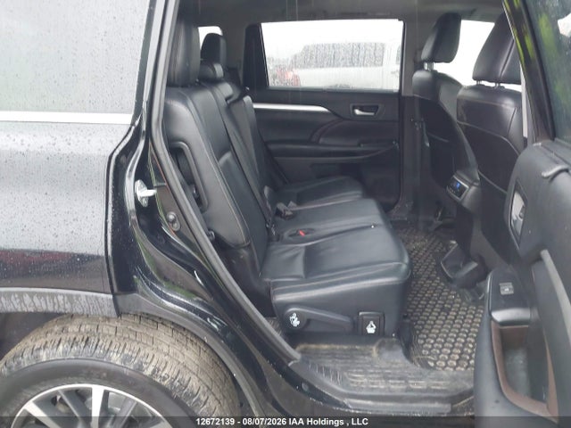 12672139 :رقم المزاد ، 5TDJGRFH6JS043306 vin ، 2018 Toyota Highlander Hybrid Hybrid مزاد بيع