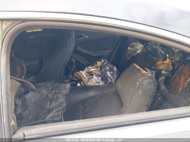 Mercedes-Benz CLA 250 2018 WDDSJ4EB2JN548776 Image 8