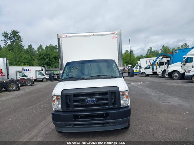 Продажа на аукционе авто 2024 Ford Econoline E450 Super Duty Cutaway Van, vin: 1FDXE4FN6RDD15123, номер лота: 12672153