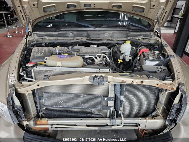 2004 Dodge Ram 1500 მანქანა იყიდება აუქციონზე, vin: 1D7HU18D74J151802, აუქციონის ნომერი: 12672162