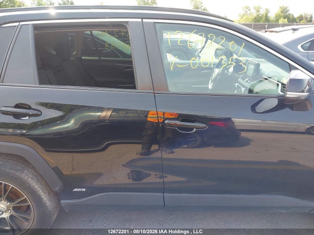 2T3RWRFV9KW001353 Toyota Rav4 Hybrid Xle