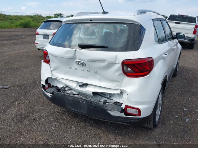 KMHRC8A32PU250182 Hyundai Venue