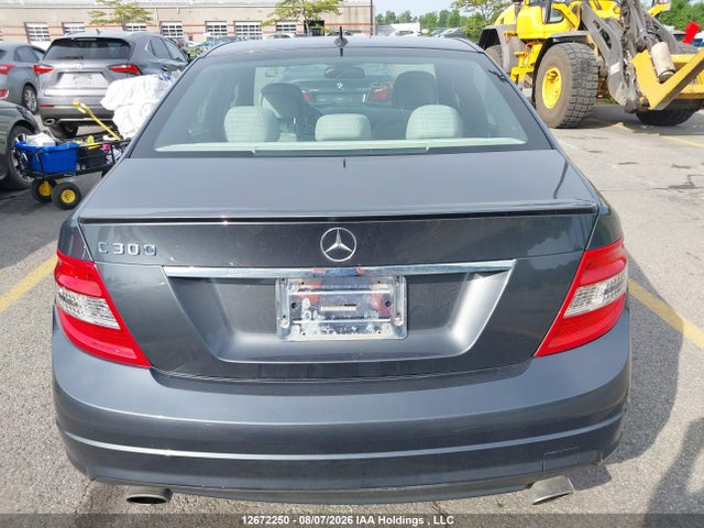 12672250 :رقم المزاد ، WDDGF5EB0AF509322 vin ، 2010 Mercedes-benz C 300 300 مزاد بيع