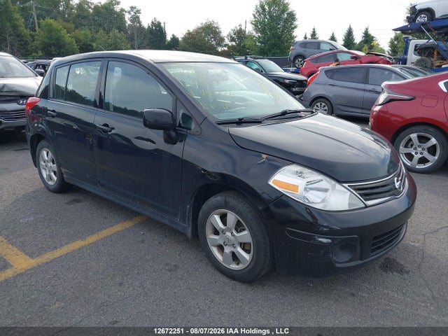 12672251 :رقم المزاد ، 3N1BC1CP2BL451776 vin ، 2011 Nissan Versa 1.8sl مزاد بيع