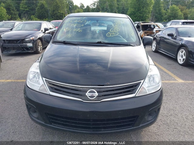 12672251 :رقم المزاد ، 3N1BC1CP2BL451776 vin ، 2011 Nissan Versa 1.8sl مزاد بيع