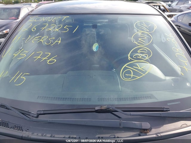 12672251 :رقم المزاد ، 3N1BC1CP2BL451776 vin ، 2011 Nissan Versa 1.8sl مزاد بيع