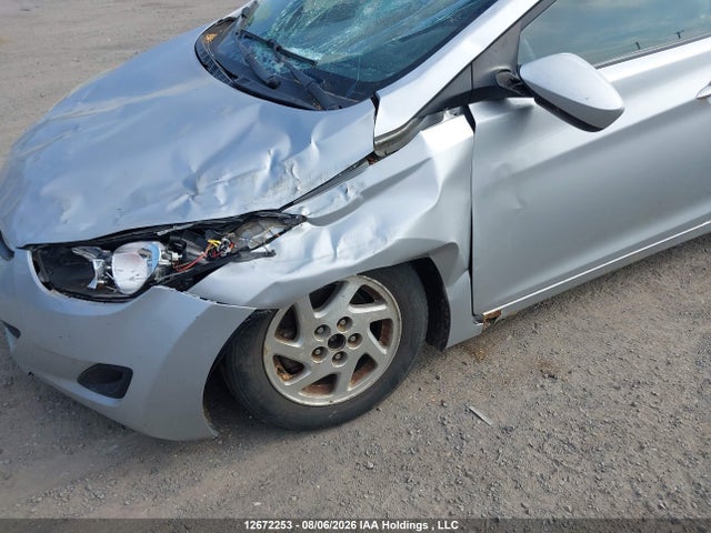 2013 Hyundai Elantra Gls/limited მანქანა იყიდება აუქციონზე, vin: 5NPDH4AE2DH293078, აუქციონის ნომერი: 12672253