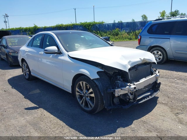 Mercedes-Benz C 300 4matic 2016 55SWF4KB1GU121256 главное изображение