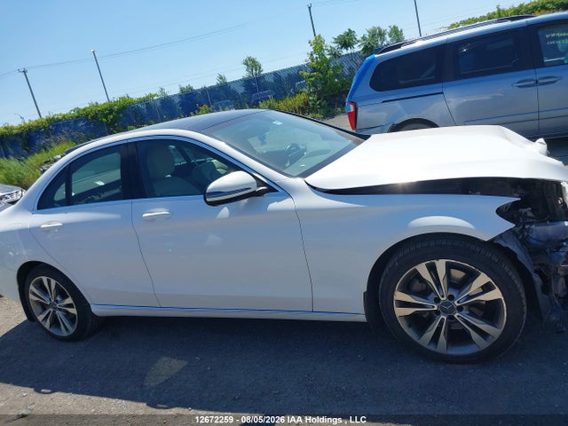 55SWF4KB1GU121256 Mercedes-Benz C 300 4matic