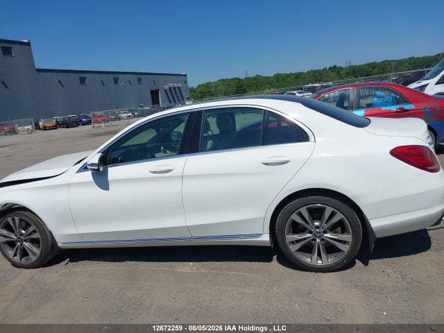 55SWF4KB1GU121256 Mercedes-Benz C 300 4matic