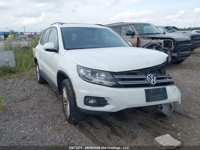 2016 Volkswagen Tiguan Comfortline/highline/special Edition მანქანა იყიდება აუქციონზე, vin: WVGJV7AX5GW594811, აუქციონის ნომერი: 12672278