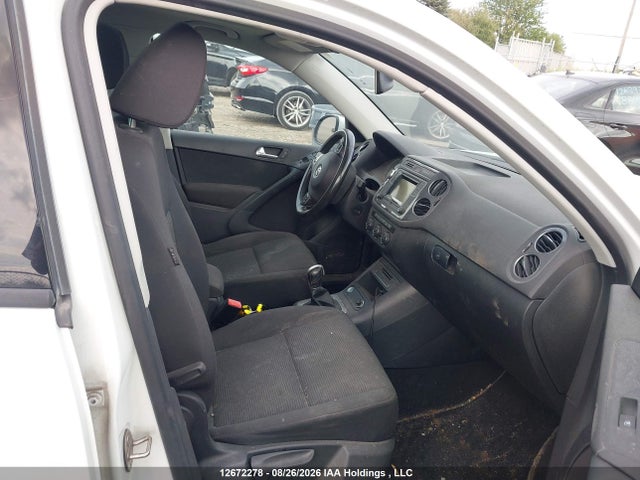 12672278 :رقم المزاد ، WVGJV7AX5GW594811 vin ، 2016 Volkswagen Tiguan Comfortline/highline/special Edition مزاد بيع