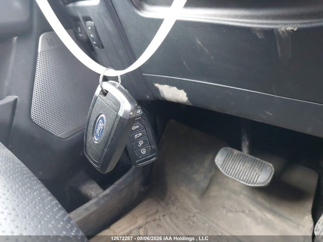 Ford F-150 Lariat 2025 1FTFW5L86SKD88737 Image 11