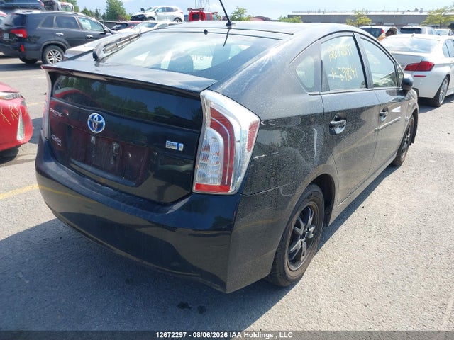 JTDKN3DU4F0398041 Toyota Prius