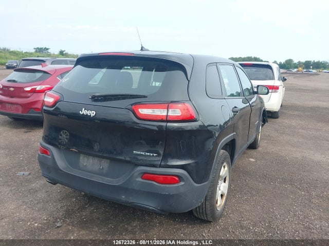 1C4PJLAB8FW638094 Jeep Cherokee Sport