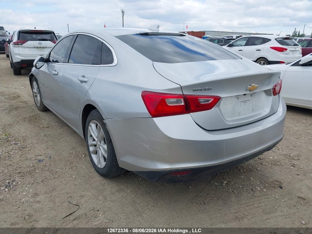 Chevrolet MALIBU LT 2018 1G1ZD5ST3JF100455 Image 3