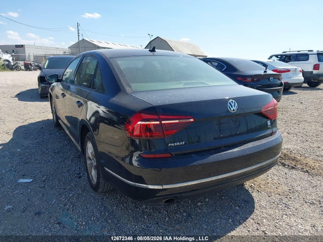 1VWAA7A37JC024960 Volkswagen Passat S/r-line