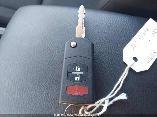 12672353 :رقم المزاد ، JM1BL1UF1B1467901 vin ، 2011 Mazda 3 I مزاد بيع