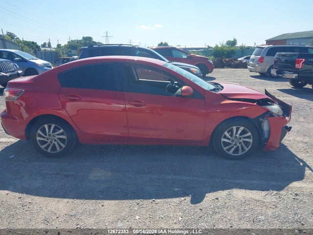 12672353 :رقم المزاد ، JM1BL1UF1B1467901 vin ، 2011 Mazda 3 I مزاد بيع