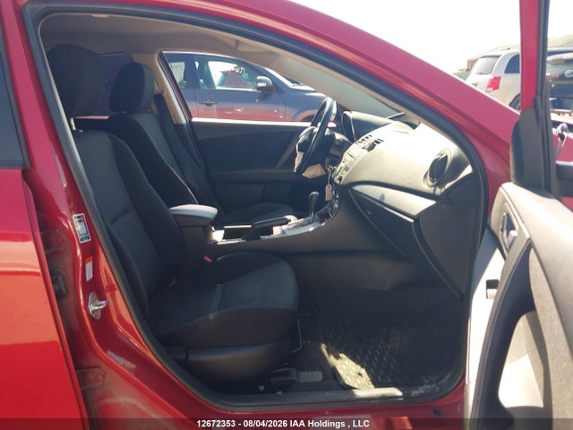 12672353 :رقم المزاد ، JM1BL1UF1B1467901 vin ، 2011 Mazda 3 I مزاد بيع
