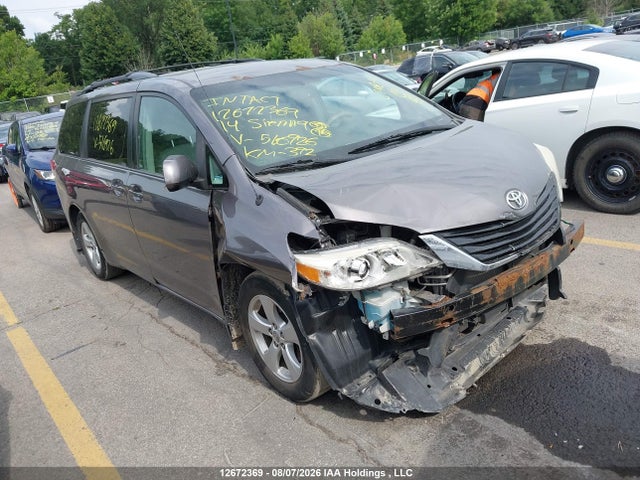 Продажа на аукционе авто 2014 Toyota Sienna Le 8 Passenger, vin: 5TDKK3DC6ES516926, номер лота: 12672369