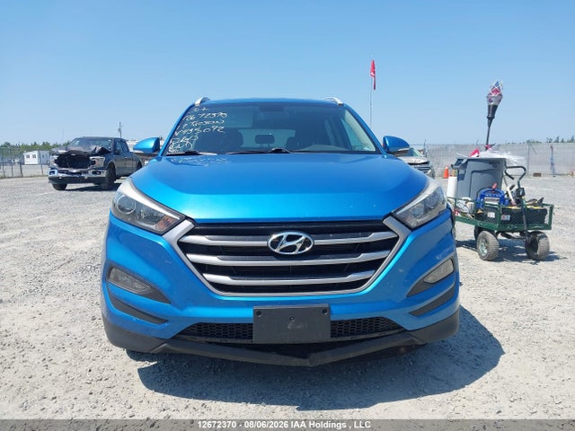 12672370 :رقم المزاد ، KM8J33A43HU435092 vin ، 2017 Hyundai Tucson Premium مزاد بيع