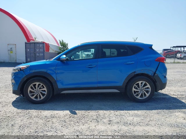 12672370 :رقم المزاد ، KM8J33A43HU435092 vin ، 2017 Hyundai Tucson Premium مزاد بيع