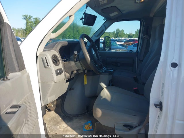Ford Econoline E450 Super Duty Cutaway Van 2024 1FDXE4FN0RDD15103 Image 8
