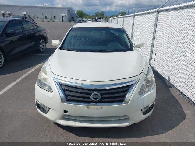 Nissan Altima 2015 1N4AL3AP9FN358157 Image 12