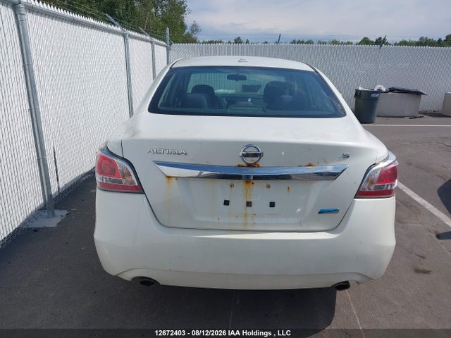 Nissan Altima 2015 1N4AL3AP9FN358157 Image 16
