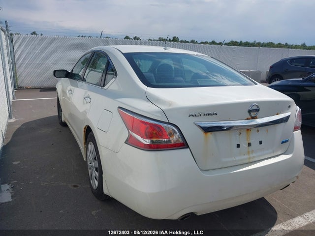 Nissan Altima 2015 1N4AL3AP9FN358157 Image 3