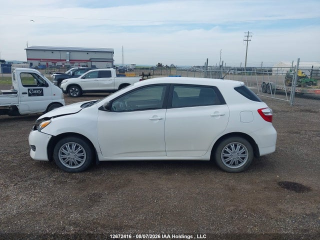2013 Toyota Corolla Matrix მანქანა იყიდება აუქციონზე, vin: 2T1KU4EEXDC083392, აუქციონის ნომერი: 12672416