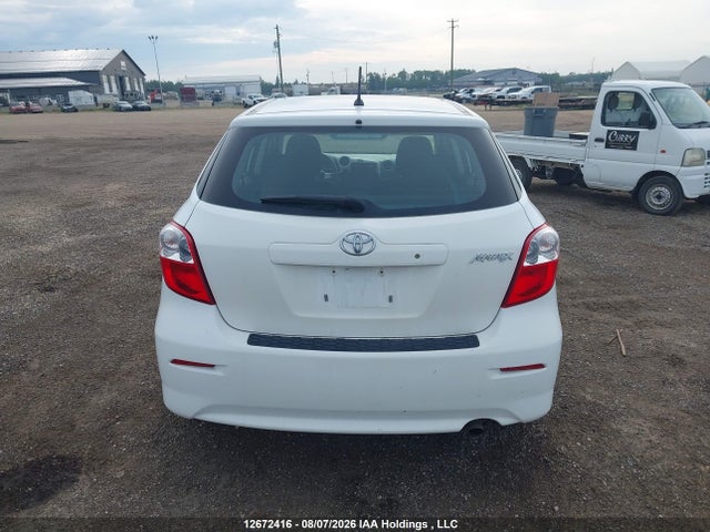 2013 Toyota Corolla Matrix მანქანა იყიდება აუქციონზე, vin: 2T1KU4EEXDC083392, აუქციონის ნომერი: 12672416