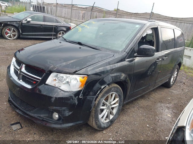 Dodge Grand Caravan Crew 2018 2C4RDGDG1JR291188 Image 2