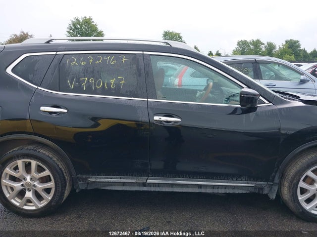 5N1AT2MV7HC790187 Nissan Rogue S/sl Platinum/sv