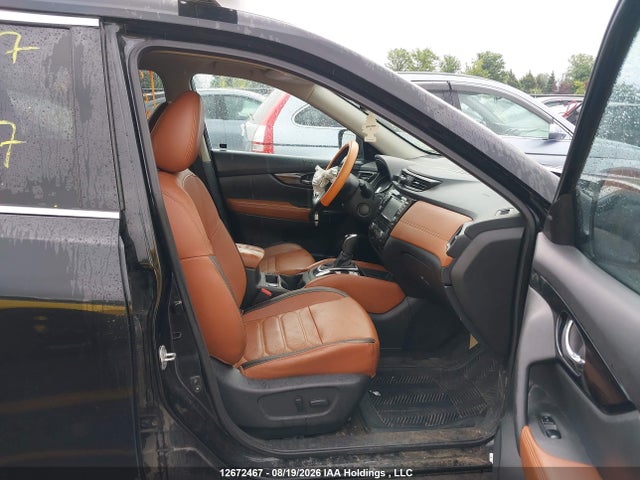 5N1AT2MV7HC790187 Nissan Rogue S/sl Platinum/sv