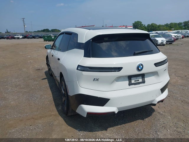 2025 Bmw Ix მანქანა იყიდება აუქციონზე, vin: WB523CF0XSCU14053, აუქციონის ნომერი: 12672512