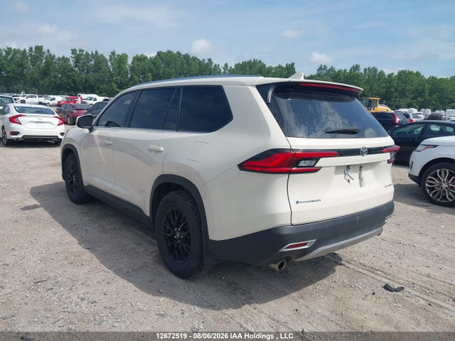 5TDADAB57RS008243 Toyota Grand Highlander
