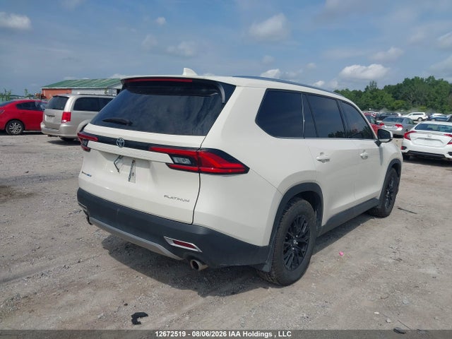 5TDADAB57RS008243 Toyota Grand Highlander
