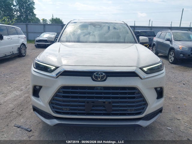 5TDADAB57RS008243 Toyota Grand Highlander
