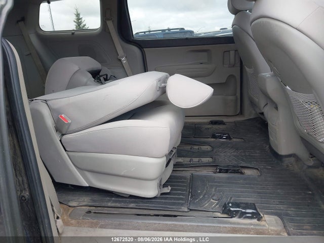 KIA Sedona Lx/lx+ 2019 KNDMB5C19K6558667 Image 8