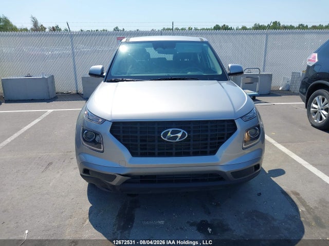KMHRB8A39PU261103 Hyundai Venue Se