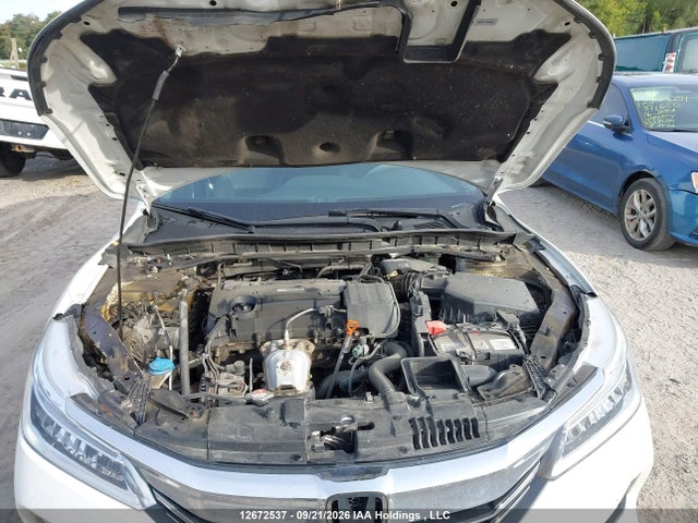 12672537 :رقم المزاد ، 1HGCR2F03GA807477 vin ، 2016 Honda Accord Touring مزاد بيع