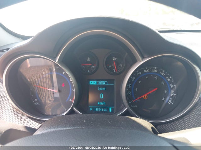 12672564 :رقم المزاد ، 1G1PC5SB6F7218003 vin ، 2015 Chevrolet Cruze 1lt Auto مزاد بيع