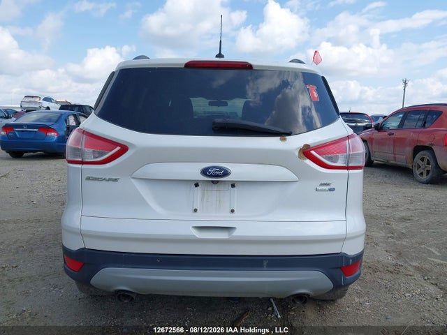 2015 Ford Escape Se მანქანა იყიდება აუქციონზე, vin: 1FMCU9G95FUC50356, აუქციონის ნომერი: 12672566